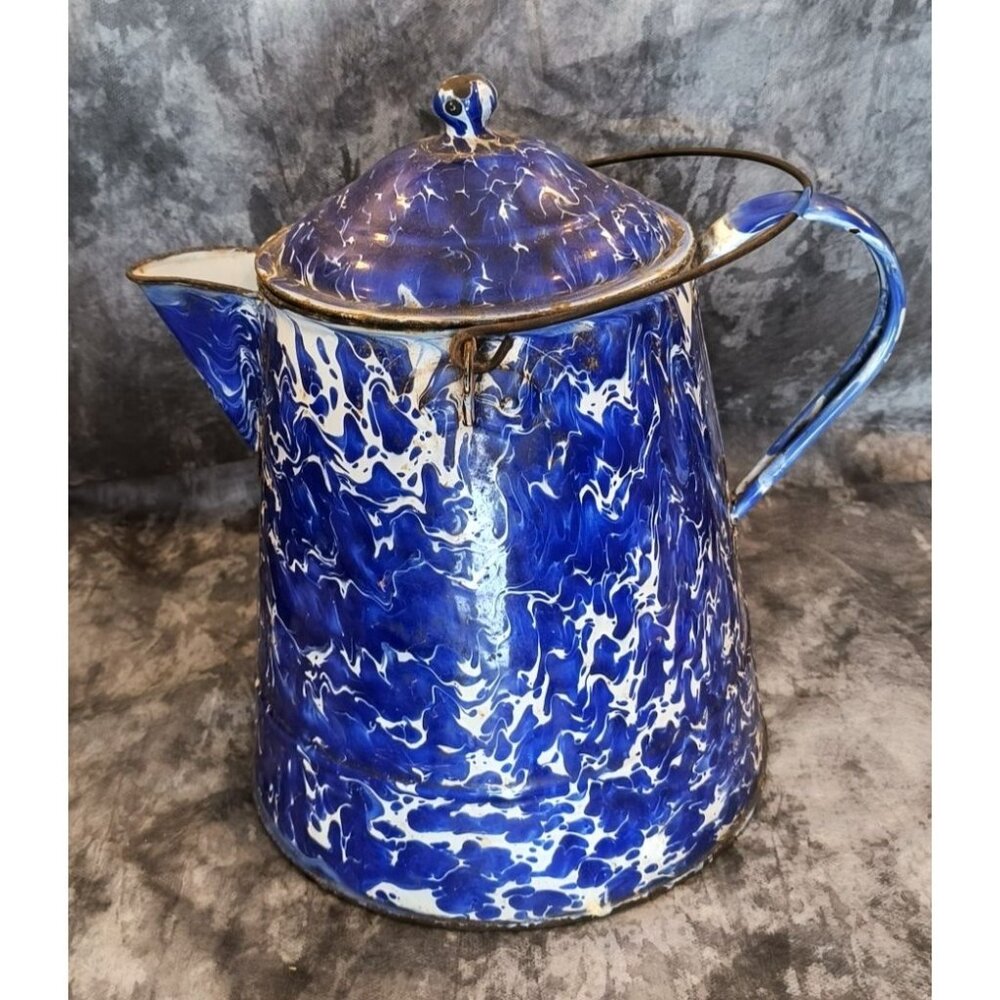 Vintage Blue & White Swirl Graniteware Coffee Pot With Handle & Lid